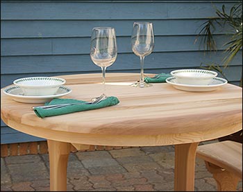 Red Cedar Estate Patio Dining Collection