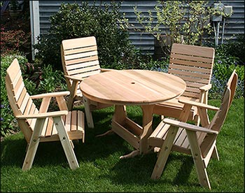 Red Cedar Round Table